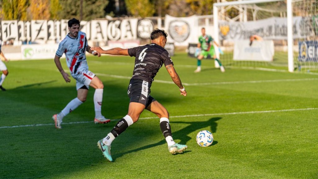 Marcos Senesi Joins Tottenham on Free Transfer