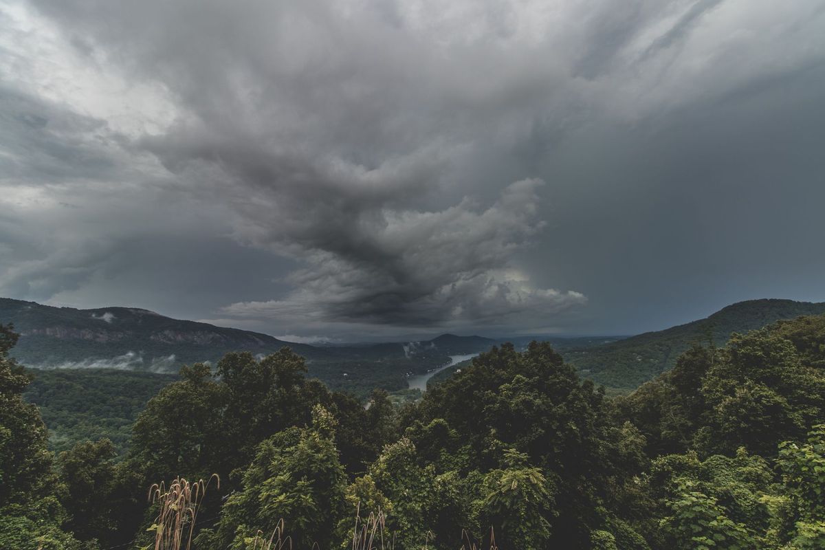 Switzerland Braces for 'Somewhat Thundery Week'