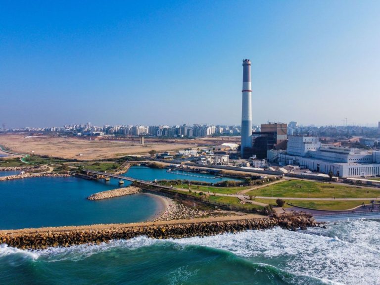 Thames Desalination Plant Reactivated Amid Drought