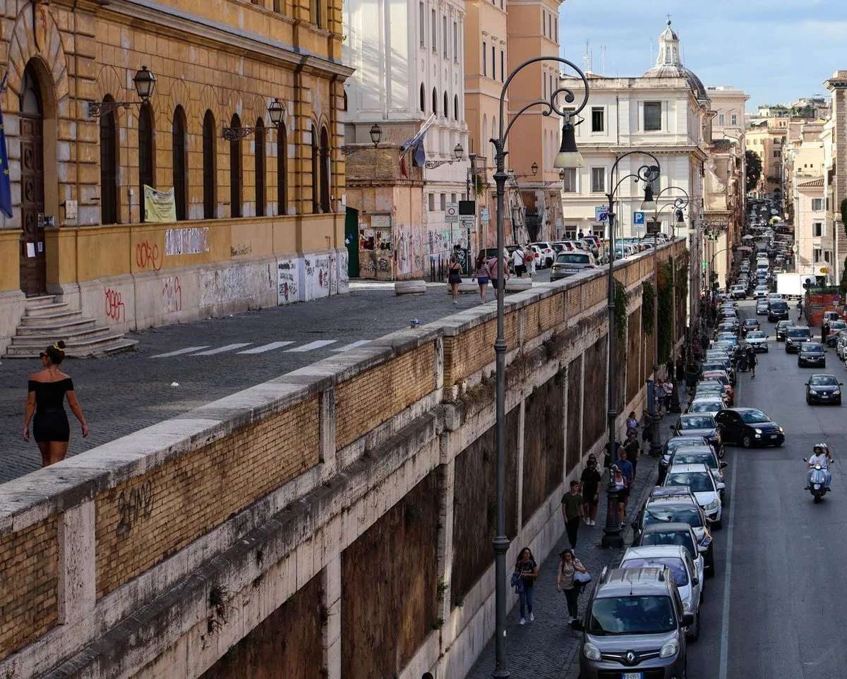 Rome Parking Fines Stir International Reaction