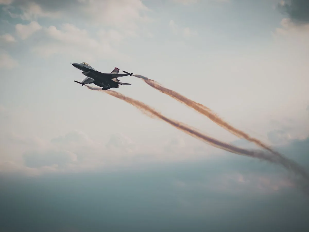 Marine Corps Pilot Survives Fighter Jet Crash